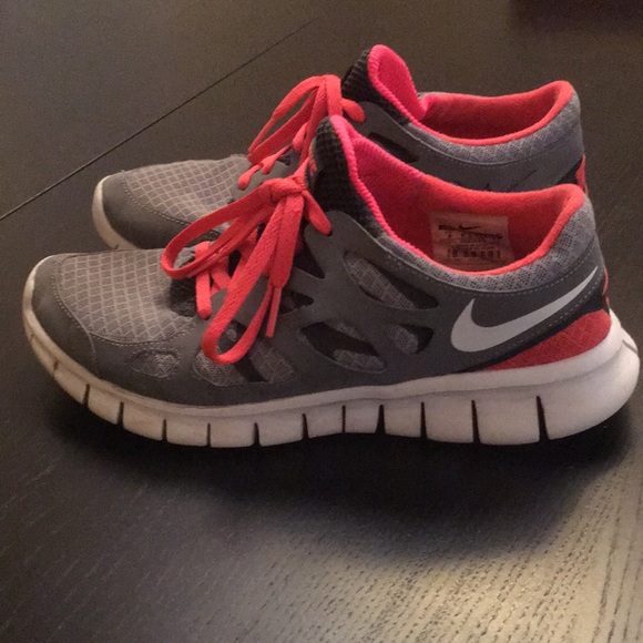Nike Shoes - Nike Frees